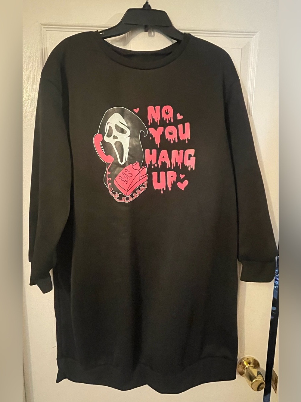 SHEIN Black Graphic 'No You Hang Up' Pullover Sweatshirt